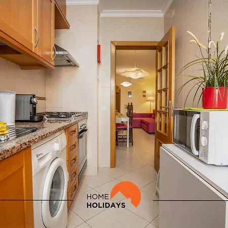 #216 Balcony With Private Park 60mt Beach, Seaview Apartman