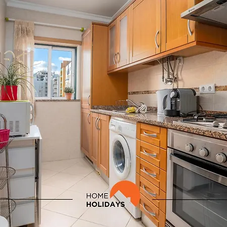 #216 Balcony With Private Park 60mt Beach, Seaview